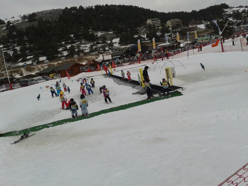 Apartment Face Aux Pistes Greolieres les Neiges Dış mekan fotoğraf